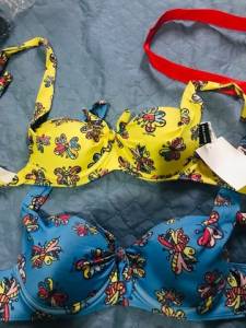 2 Tops De Biquni Novos