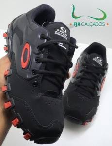 Oakley Bravo Preto/vermelho (promoo)