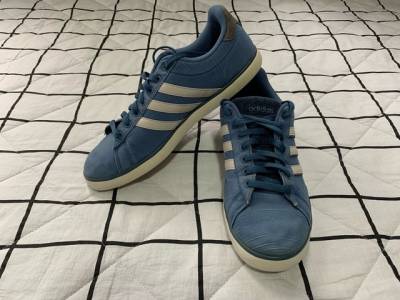 Sapatnis Tommy Hilfiger (incluso Um Tnis Da Adidas)