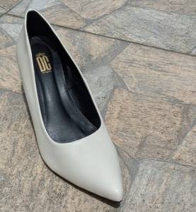 Scarpin Branco - Promoo R$99,90
