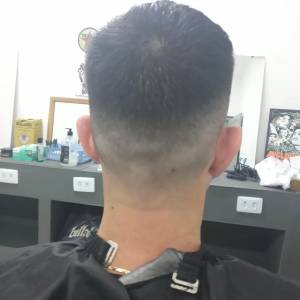 Corte De Cabelo E Barba