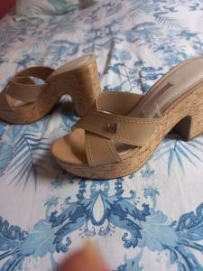 Roupas E Sapatos