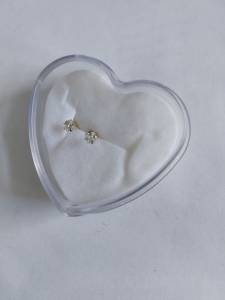 Brinco C Zirconias 3mm Ouro 18k