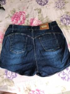 Short Jeans