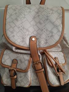 Bolsa Mochilinha Wj