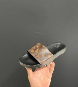 Chinelo Slide Louis Vuitton