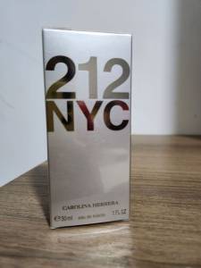 Perfume 212 Nyc 30ml (lacrado)