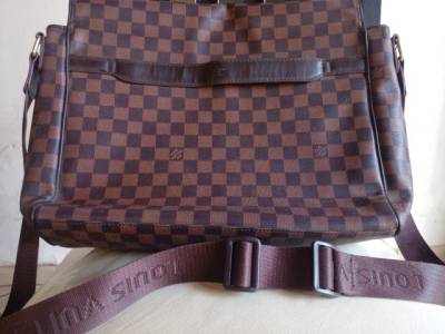 Bolsa Carteiro 100% Couro Louis Vuitton