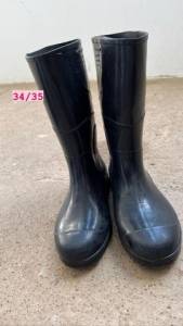 Botas Pretas Servios Perfeito Estado