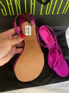 Sandlia Santa Lola