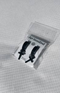 Brinco De Ao Inox Com Cruz Preto