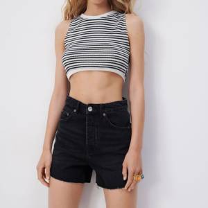 Short Jeans Cintura Alta Zara