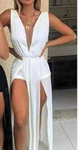 Vendo Macaco Branco