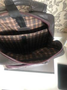 Mochila P/ Note Book Em Couro Legtimo Seminova.
