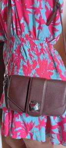 Bolsa Lateral Feminina Santa Lolla.