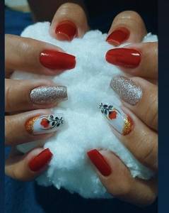 Manicure E Pedicure