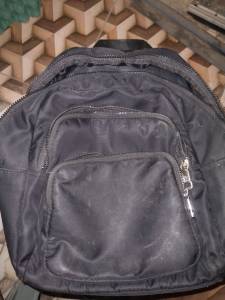 Mochila Feminina Usada Com 6 Seis Zipes .
