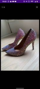 Scarpin Brilhoso N39