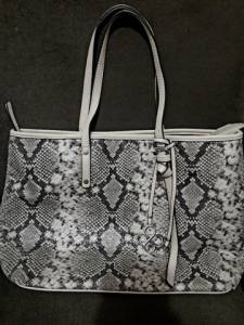 Bolsa Estampa Cobra