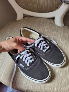 Tnis Vans