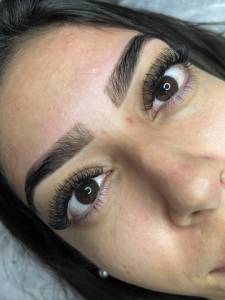 Design De Sobrancelhas Com Henna