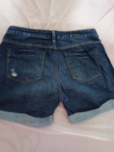 Bermuda/short