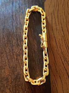 Bela Pulseira Banhada A Ouro 18k Nova