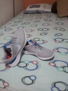 Tnis Nike