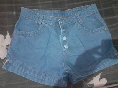 1 Shorte Por R$ 50 Reais