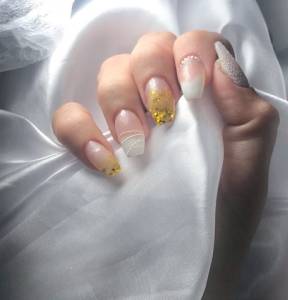 Alongamento De Unhas