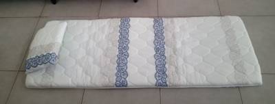 Colchonete Espuma D20 Com Travesseiro- Entrega Grtis