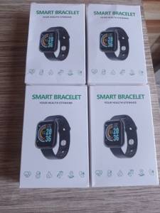 Smartwatch   D20,  Y18 Funes Batimento Cardaco Facebook  Whatsapp.  Twitter