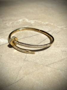 Bracelete Em Ouro 18k Cartier Prego