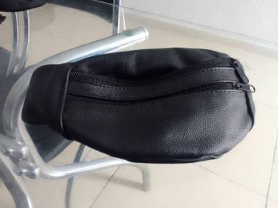 Pochete De Couro Legitimo Masculino Preta