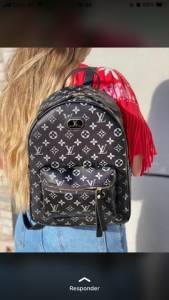 Mochila A Venda