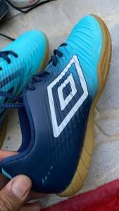 Chuteira Umbro N 39