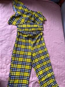 Conjunto De Patricinha, Com Cropped E Calça Boca De Sino