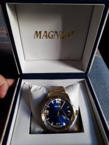 Relgio Magnum