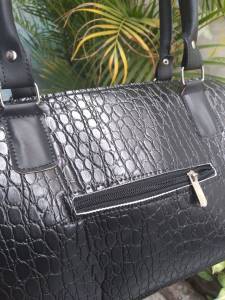 Bolsa Preta Riccio Nova (nunca Usada)