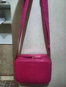 Vende Essa Bolsa Moleca