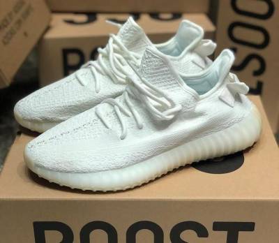 Oportunidade Adidas Yeezy Muitas Cores