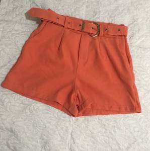Short Alfaiataria Com Cinto