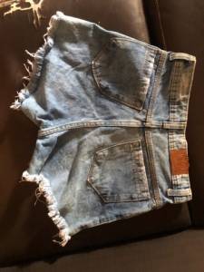 Vende-se Short Jeans