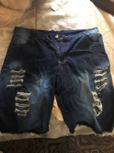 Vendo 2 Shorts Jeans Tamanho 44/46