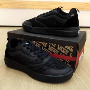 Tnis Vans Ultra Ranger - 200,00