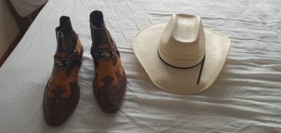Bota De Cawboy E Chapel Novos