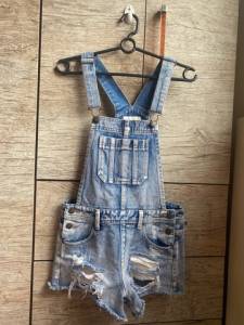 Jardineira Jeans Forever 21