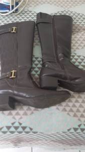 Botas