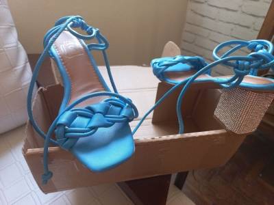 Sandlia Com Strass Azul