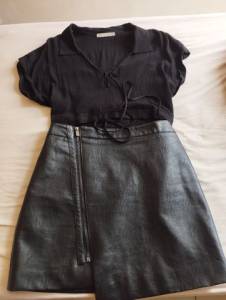 Vendo Conjunto De Roupa E Moleton